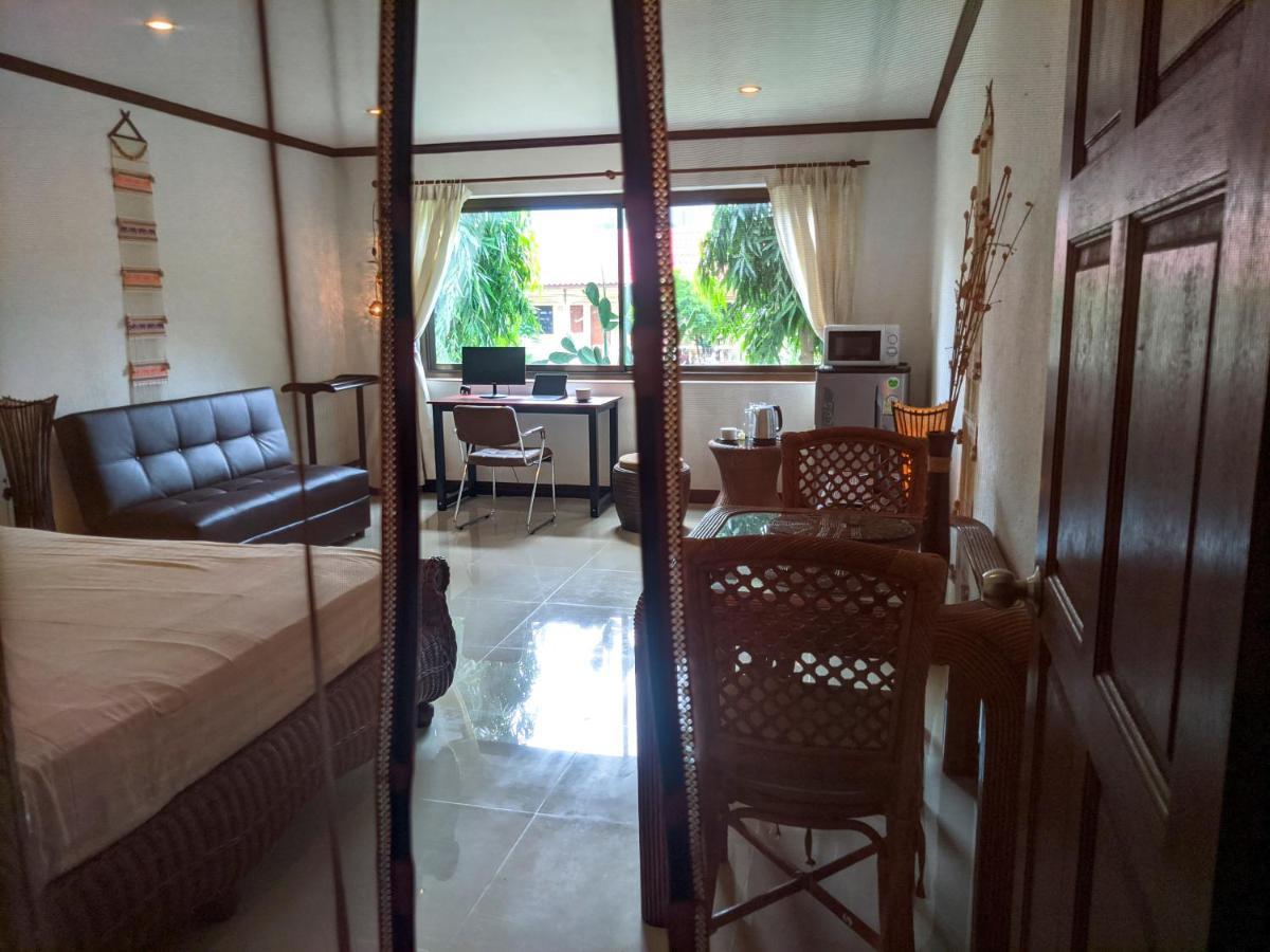 Royal Cottage Residence Ламай Бийч Екстериор снимка